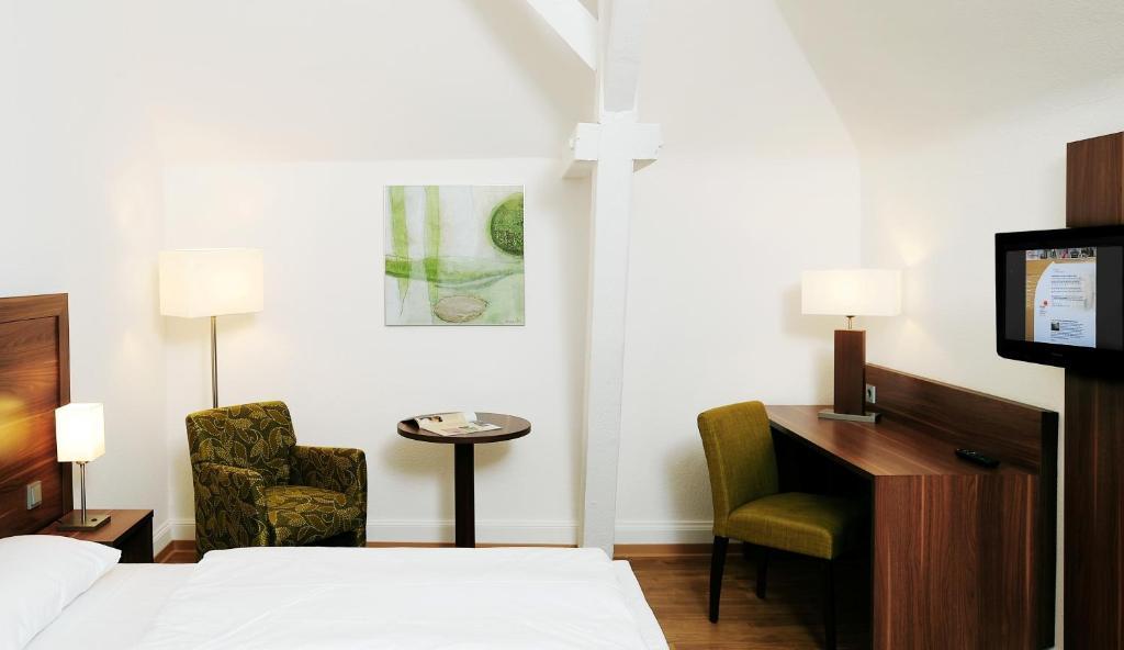 Bildungshaus St. Bernhard - Wohnen Und Tagen Hotell Rastatt Rom bilde