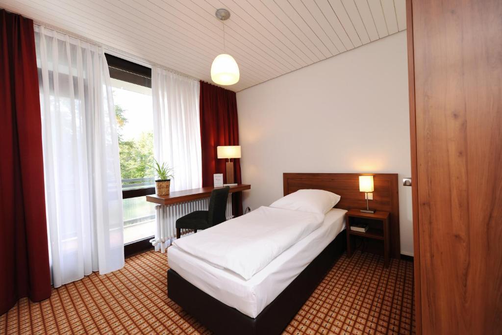 Bildungshaus St. Bernhard - Wohnen Und Tagen Hotell Rastatt Rom bilde